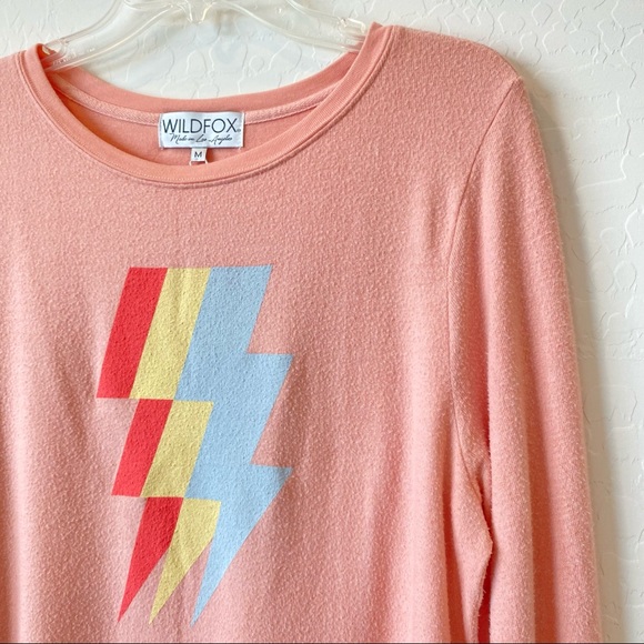WILDFOX Tri Bolt Graphic Sweatshirt Guava Medium - Picture 3 of 6